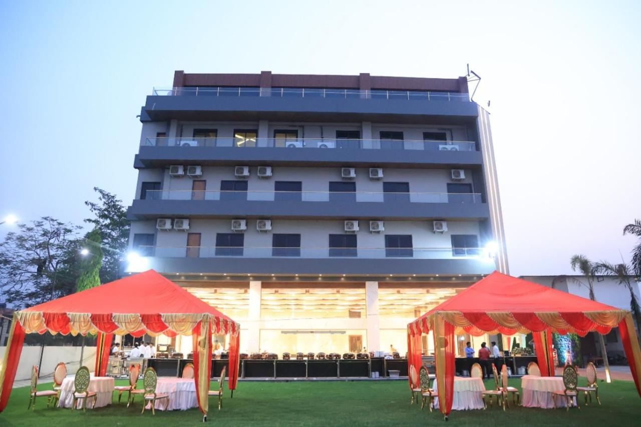Motel Bilaspur City Exteriér fotografie