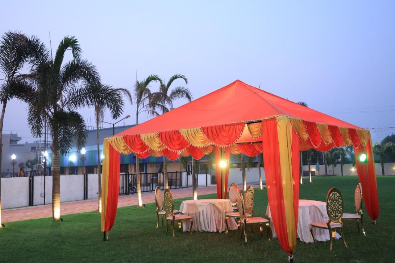 Motel Bilaspur City Exteriér fotografie